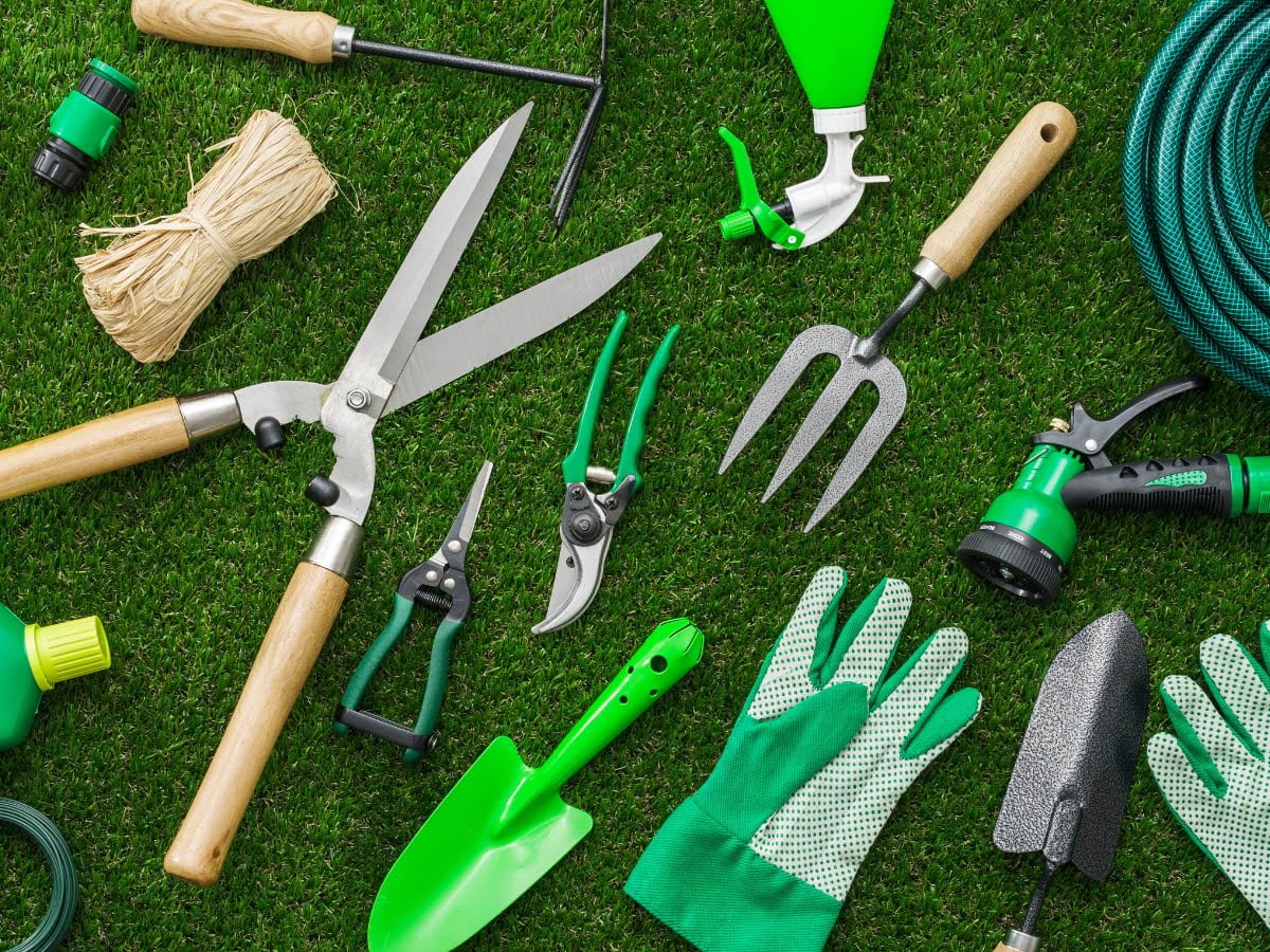 Importance of Gardening tool set
